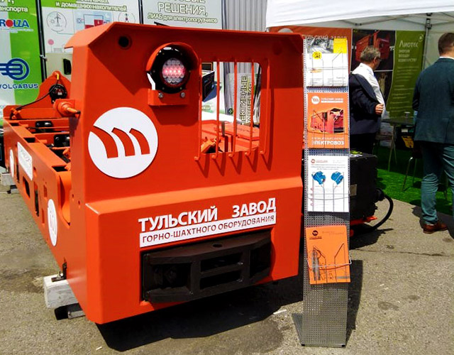 Предприятиям добывающей промышленности впервые представлен электровоз новейшего поколения